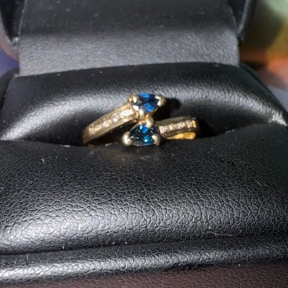 /traded/14K Gold Bypass Ring with Blue Sapphires and Diamonds - Picture 2 of 10